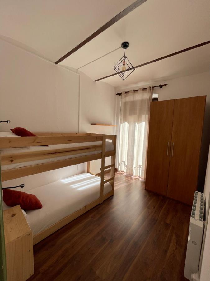 Apartaments Casa Vermella Кампродон Екстериор снимка